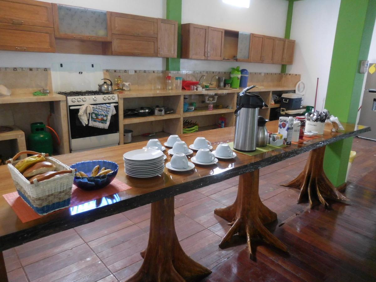 Tambopata Hostel Puerto Maldonado Esterno foto